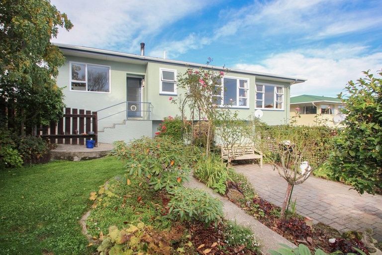 Photo of property in 13 Arthur Street, Holmes Hill, Oamaru, 9401