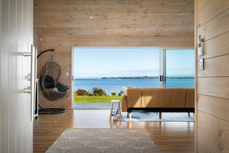 Photo of property in 28 Sandleigh Drive, Athenree, Katikati, 3177