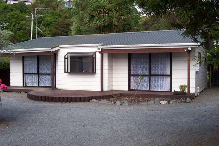 Photo of property in 2/226 Eastern Hutt Road, Stokes Valley, Lower Hutt, 5019