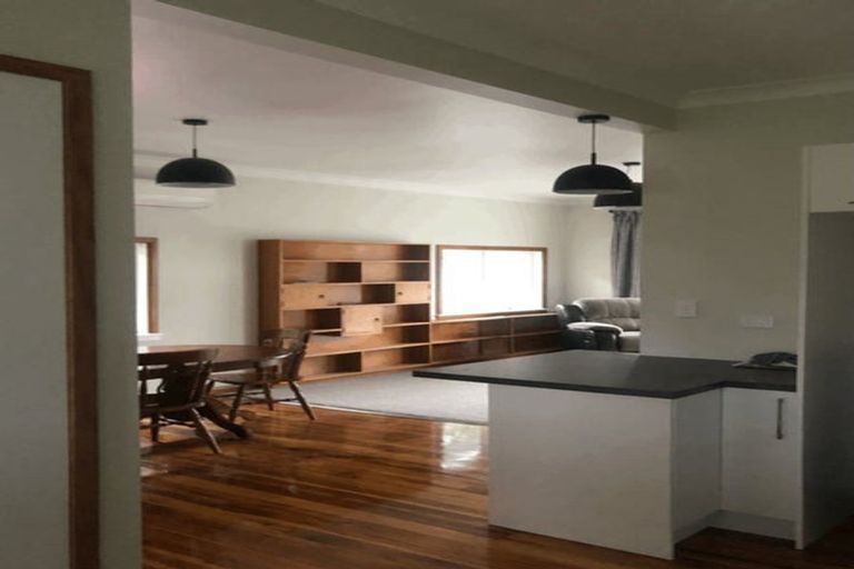 Photo of property in 115 Main Rd Clive, Clive, 4102