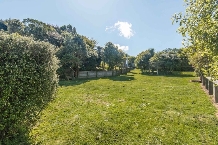 Photo of property in 81 Clifford Road, Johnsonville, Wellington, 6037