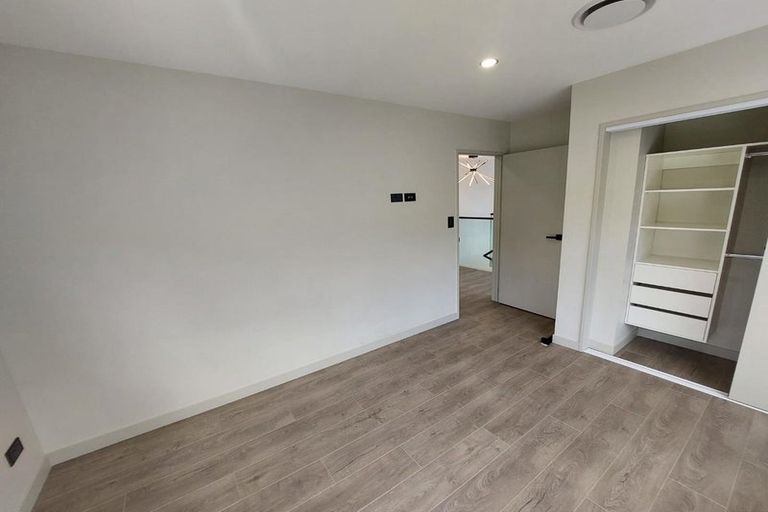 Photo of property in 6 Arataki Way, Glen Eden, Auckland, 0602