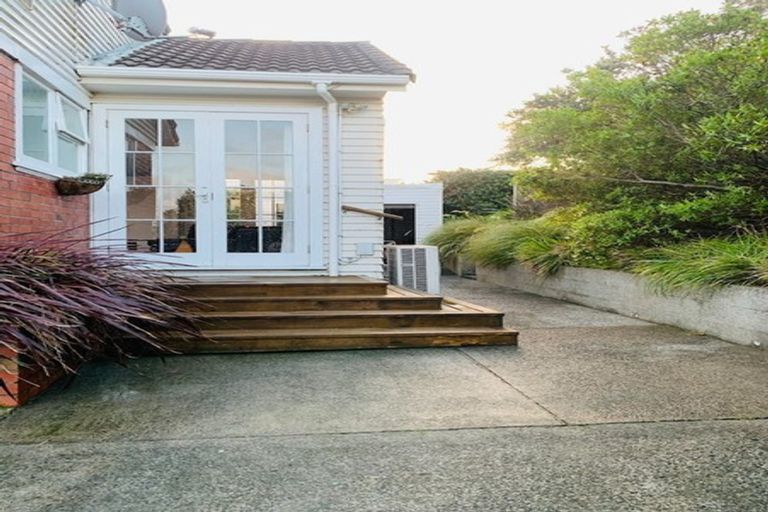 Photo of property in 31 Mandalay Terrace, Khandallah, Wellington, 6035