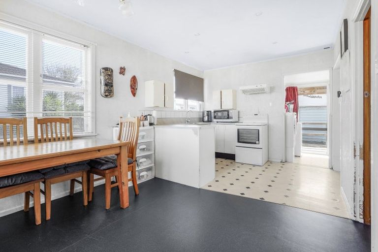 Photo of property in 11 Dinsdale Road, Dinsdale, Hamilton, 3204