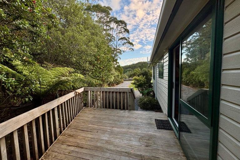 Photo of property in 185 Anzac Road, Waitakere, Auckland, 0816