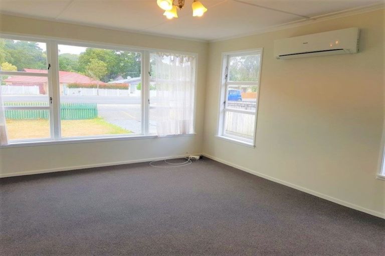 Photo of property in 1141 Fergusson Drive, Clouston Park, Upper Hutt, 5018