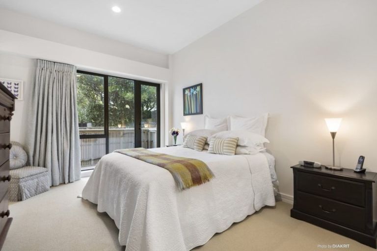 Photo of property in 4/28 Hobson Street, Thorndon, Wellington, 6011