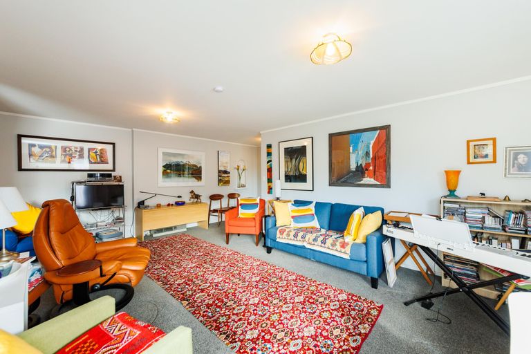 Photo of property in 340b Featherston Street, Palmerston North, 4414