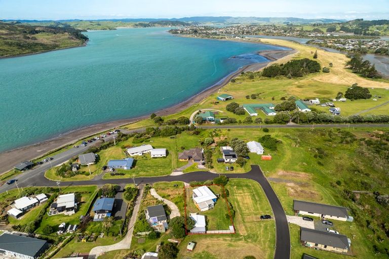Photo of property in 14 Wainamu Road, Raglan, 3297