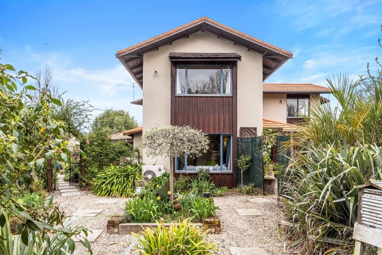 Photo of property in 7 Ivory Gardens, Rangiora, 7400