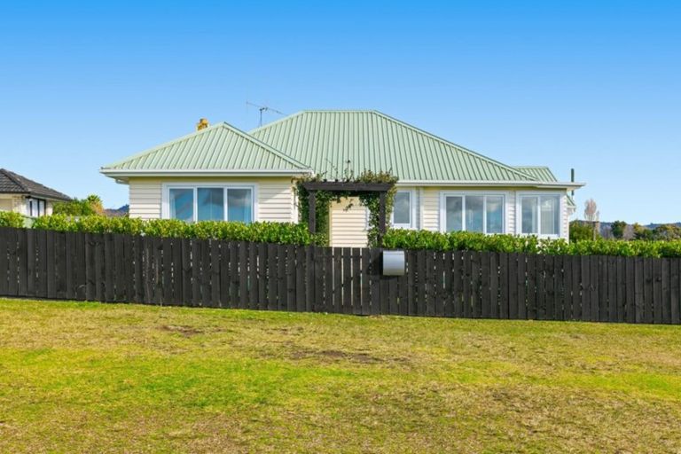 Photo of property in 41 Boucher Avenue, Te Puke, 3119