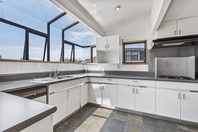 Photo of property in 53 Alfred Street, Fairfield, Hamilton, 3214