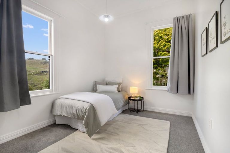 Photo of property in 21 Portal Street, Durie Hill, Whanganui, 4500