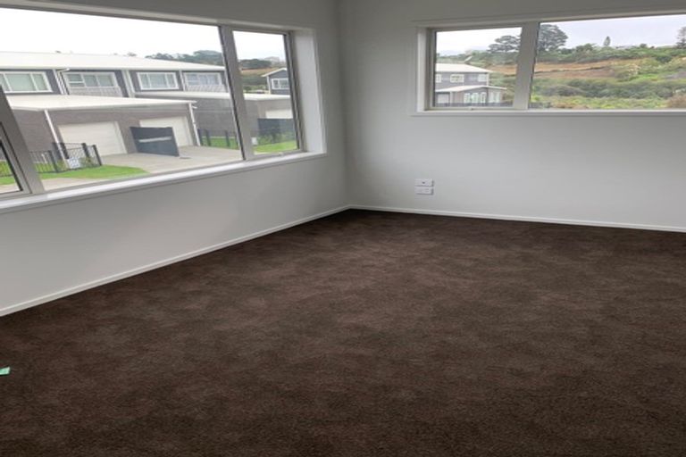 Photo of property in 30 Taitonga Lane, Stanmore Bay, Whangaparaoa, 0932
