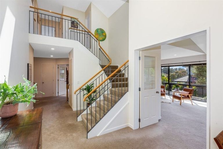 Photo of property in 28 Navigation Drive, Whitby, Porirua, 5024