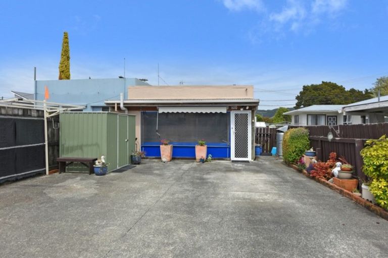 Photo of property in 100 Mcleod Street, Elderslea, Upper Hutt, 5018