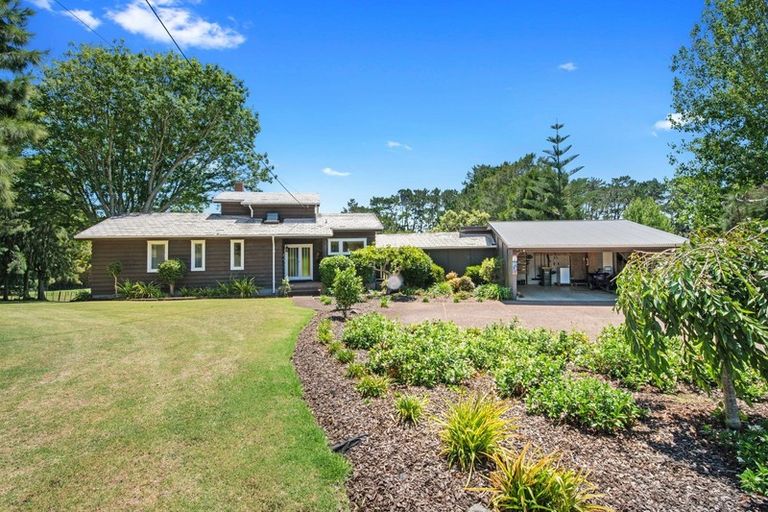 Photo of property in 1a Dysart Lane, Kumeu, 0891