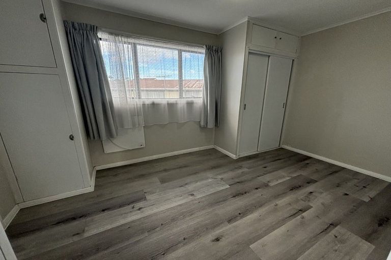 Photo of property in 2/30 Union Street, Papakura, 2110