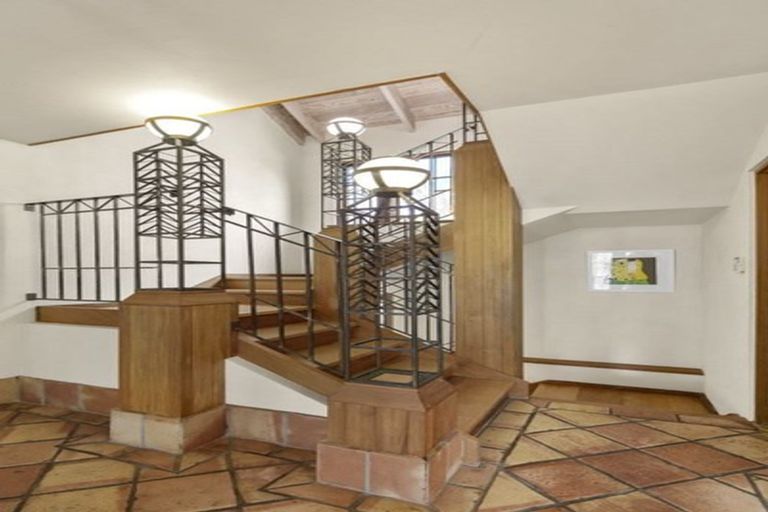 Photo of property in 9 Aotearoa Terrace, Murrays Bay, Auckland, 0630