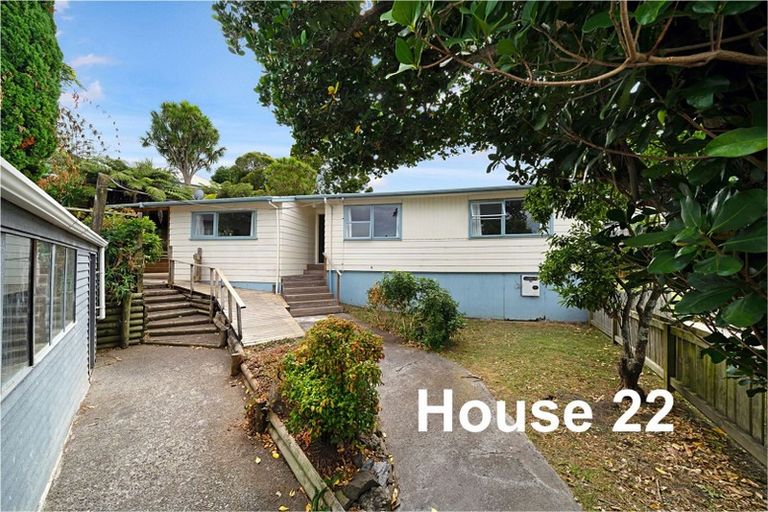 Photo of property in 22 Karaka Street, Helensville, 0800