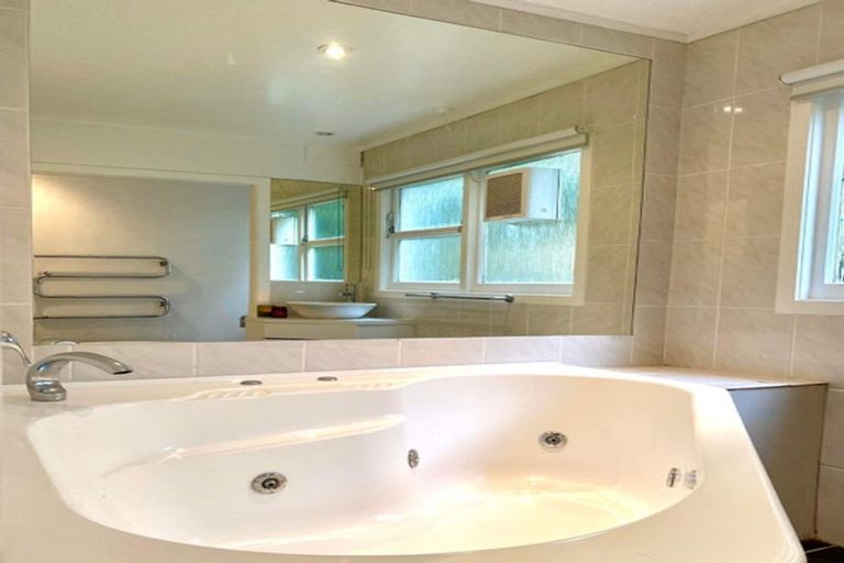 Photo of property in 104 Hibiscus Coast Highway, Red Beach, 0932