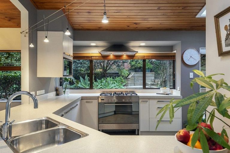 Photo of property in 1/26 Huron Street, Takapuna, Auckland, 0622