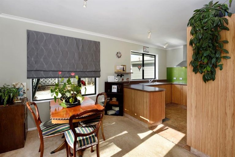 Photo of property in 6 Baxter Place, Stoke, Nelson, 7011