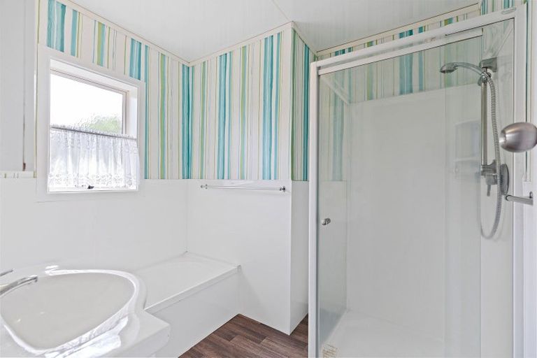 Photo of property in 602 Welcome Bay Road, Welcome Bay, Tauranga, 3175