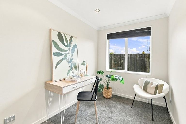 Photo of property in 77e Yaldhurst Road, Sockburn, Christchurch, 8042