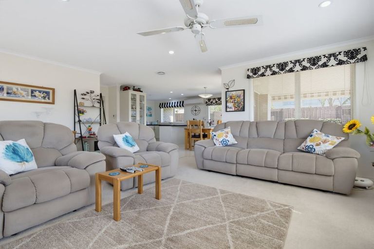 Photo of property in 63b Malta Crescent, Katikati, 3129
