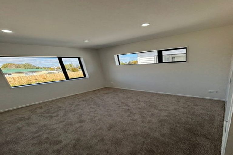 Photo of property in 17c Mccullough Avenue, Papatoetoe, Auckland, 2025