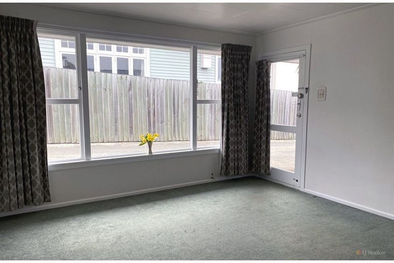Photo of property in 2/46 Arthur Street, Seaview, Timaru, 7910