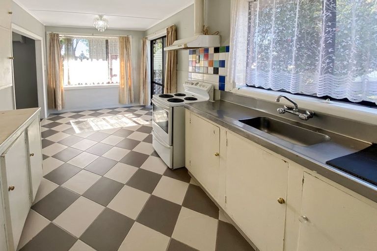 Photo of property in 187 Aorangi Road, Bryndwr, Christchurch, 8053