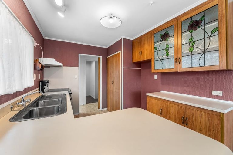 Photo of property in 1 Stella Drive, Clarks Beach, 2122
