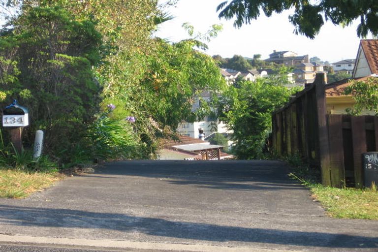 Photo of property in 134 Oaktree Avenue, Browns Bay, Auckland, 0630