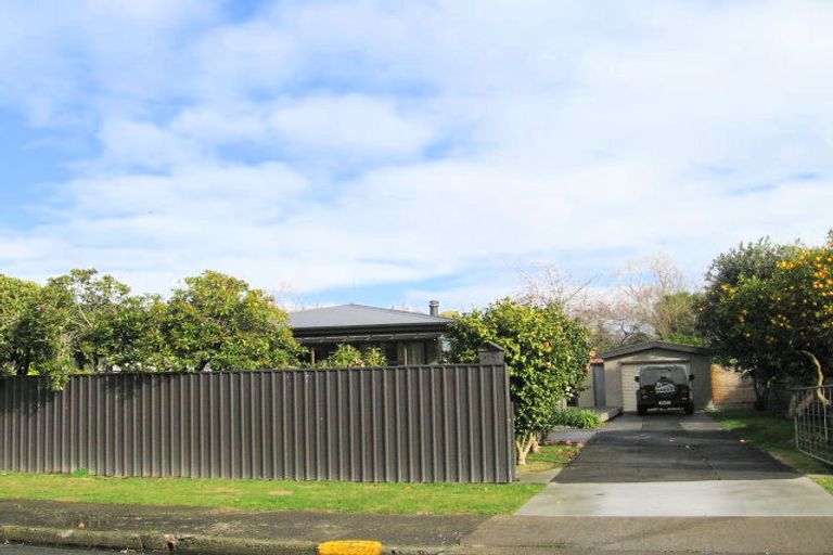 Photo of property in 429 Collinge Road, Mayfair, Hastings, 4122