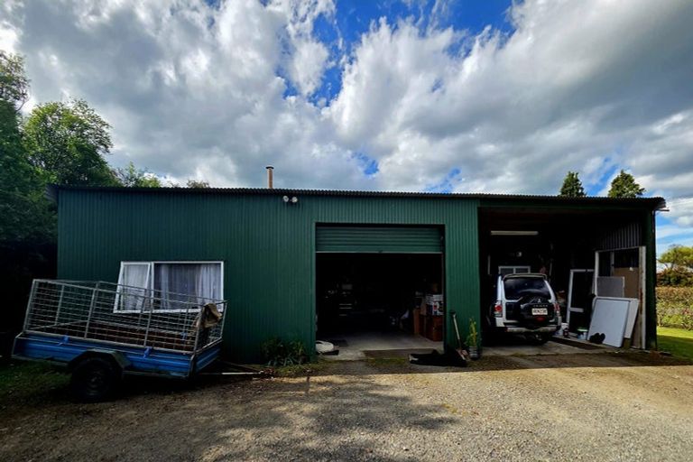 Photo of property in 28 Haswell Street, Eketahuna, 4900