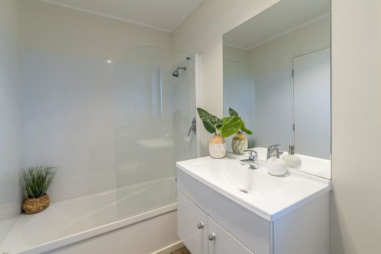 Photo of property in 7 Eruini Street, Waikanae Beach, Waikanae, 5036