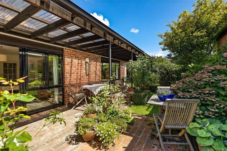 Photo of property in 69 Glandovey Road, Fendalton, Christchurch, 8052