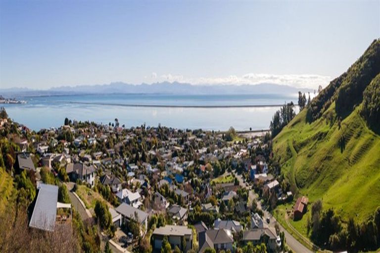 Photo of property in 47 Werneth Street, Atawhai, Nelson, 7010