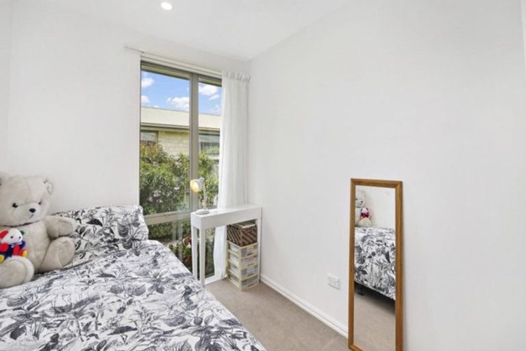 Photo of property in 2/173 Cashmere Road, Hoon Hay, Christchurch, 8025