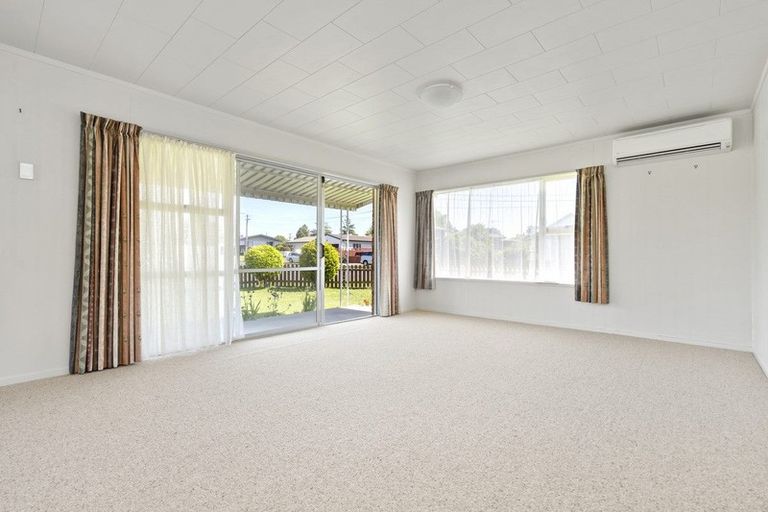 Photo of property in 1 Gordon Place, Leamington, Cambridge, 3432