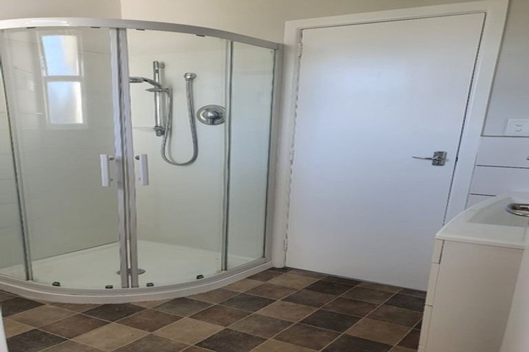 Photo of property in 20 Norfolk Street, Levin, 5510