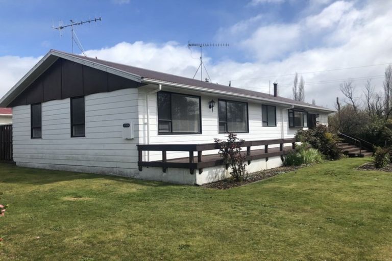 Photo of property in 149 Te Rangitautahanga Road, Turangi, 3334