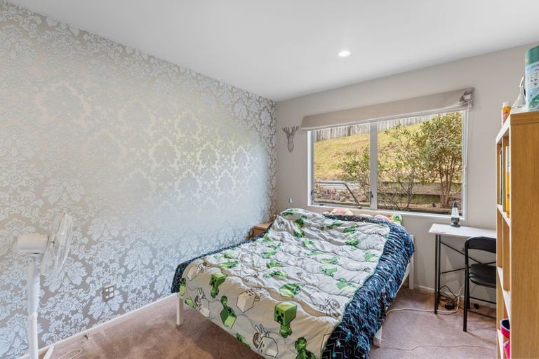 Photo of property in 14 Charlotte Way, Raumati South, Paraparaumu, 5032