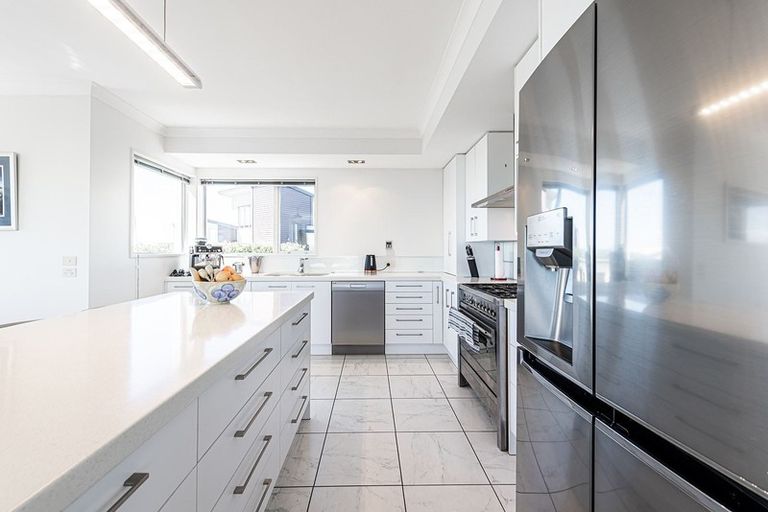 Photo of property in 7 Kenmure Drive, Huntsbury, Christchurch, 8022