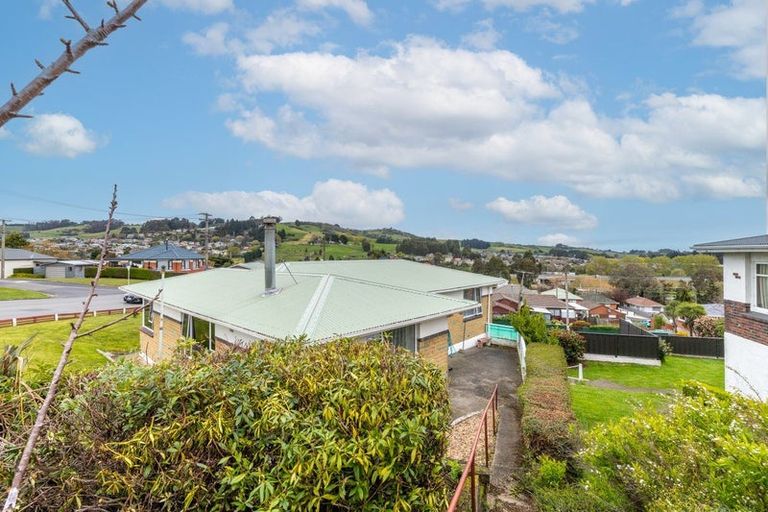 Photo of property in 68 Waldron Crescent, Green Island, Dunedin, 9018