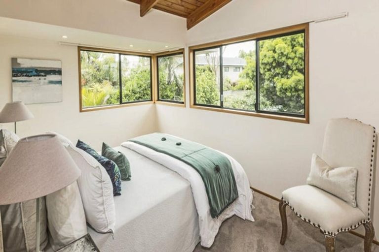 Photo of property in 121 Clovelly Road, Bucklands Beach, Auckland, 2012