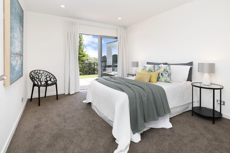 Photo of property in 1/13 Estelle Place, Farm Cove, Auckland, 2012