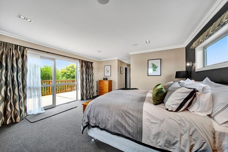 Photo of property in 905 Devon Road, Bell Block, New Plymouth, 4312